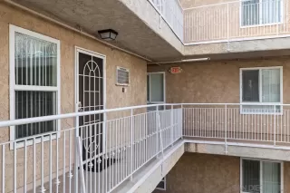 Photo #2: 260017055 Listing