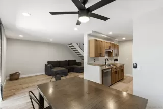 Photo #6: 260017063 Listing