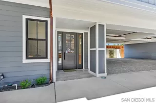 Photo #3: 260017068 Listing