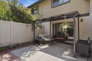 Photo #4: 260017070 Listing