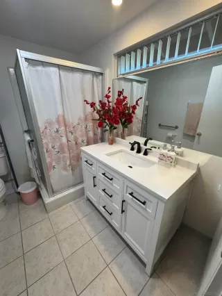 Photo #3: 260017130 Listing