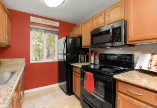Photo #5: 260017246 Listing