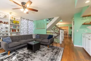 Photo #2: 260017262 Listing