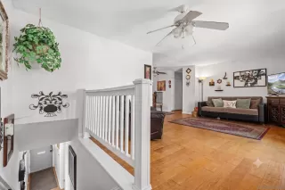 Photo #2: 260017275 Listing