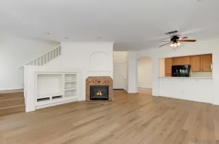 Photo #3: 260017281 Listing