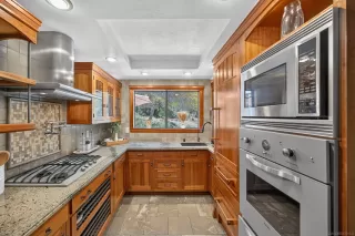 Photo #4: 260017291 Listing