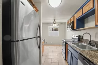 Photo #5: 260017295 Listing 