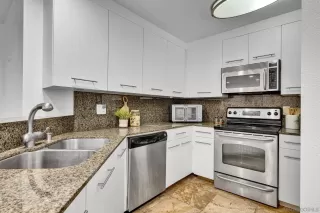 Photo #4: 260017307 Listing