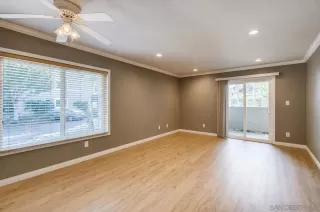 Photo #2: 260017313 Listing