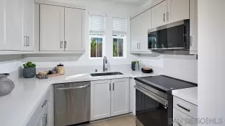 Photo #2: 260017326 Listing