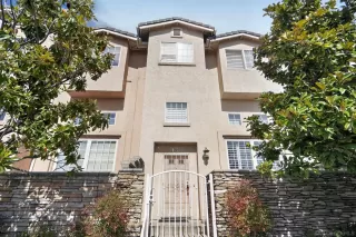 Photo #2: 260017351 Listing