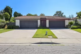Photo #2: 260017356 Listing