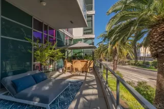 Photo #2: 260017357 Listing