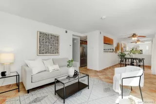 Photo #4: 260017404 Listing