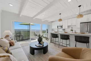 Browse active condo listings in CROWN POINT VILLAS