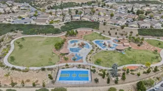 Photo #2: 260017454 Listing