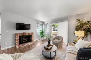 Photo #2: 260017506 Listing