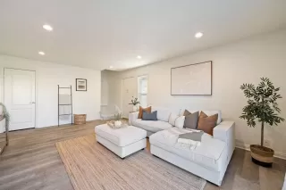 Photo #4: 260017533 Listing