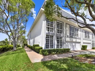 Browse active condo listings in JOCKEY CLUB