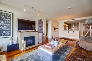 Photo #4: 260017547 Listing