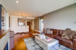 Photo #5: 260017547 Listing