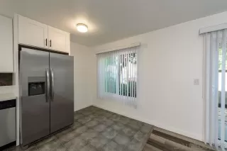 Photo #4: 260017559 Listing