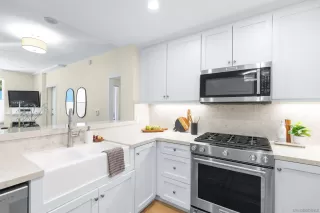 Photo #5: 260017588 Listing 