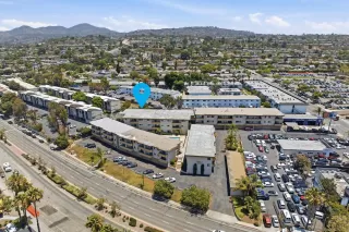 Photo #4: 260017597 Listing