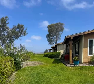Photo #1: 260017598 Listing 