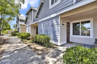 Photo #1: 260017611 Listing
