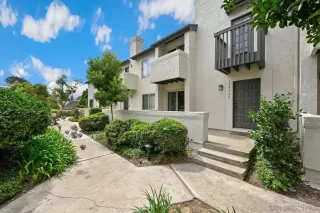 Photo #1: 260017614 Listing