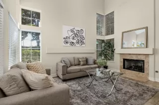 Photo #4: 260017634 Listing