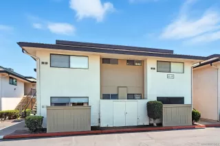 Photo #1: 260017642 Listing