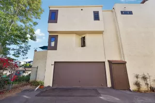 Photo #1: 260017659 Listing