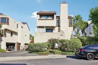 Photo #3: 260017659 Listing