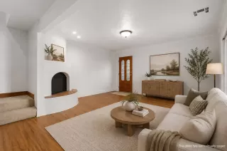 Photo #4: 260017670 Listing