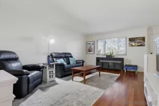 Photo #5: 260017671 Listing