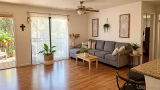 Photo #5: 260017681 Listing