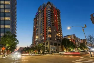 Photo #4: 260017685 Listing