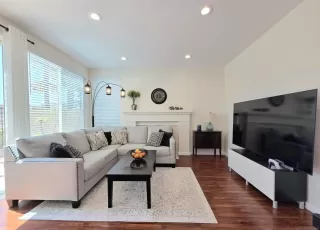 Photo #4: 260017698 Listing