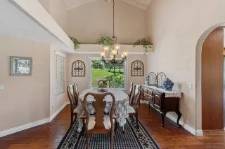 Photo #6: 260017706 Listing