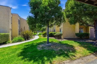 Photo #3: 260017718 Listing
