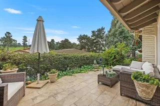 Photo #2: 260017747 Listing