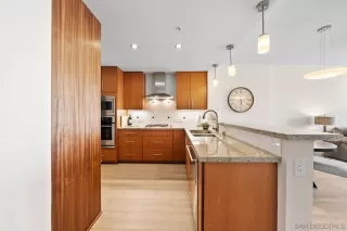 Photo #3: 2600178 Listing 