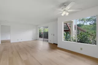 Photo #4: 260017815 Listing