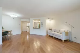 Photo #5: 260017876 Listing