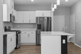 Photo #1: 260017909 Listing