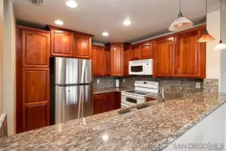 Photo #2: 260017913 Listing 