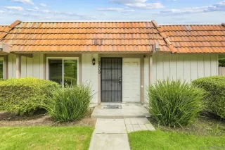 Photo #1: 260017924 Listing