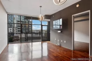 Photo #6: 260017930 Listing